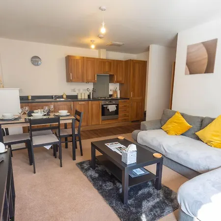 Stylish 2br Flat - Free Gym - Contractors Apartment
