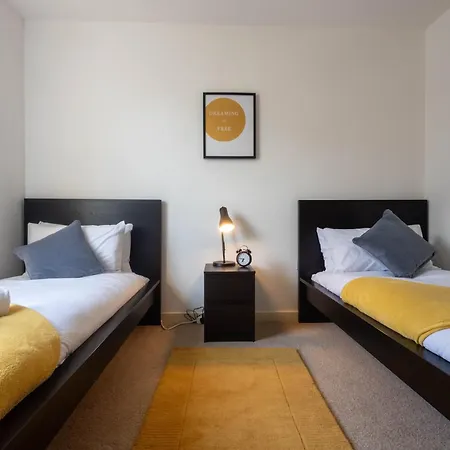 Stylish 2br Flat - Free Gym - Contractors Apartman Bristol